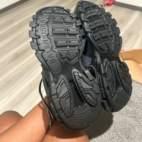 Balenciaga track runners size 41. - Picture 2 of 2